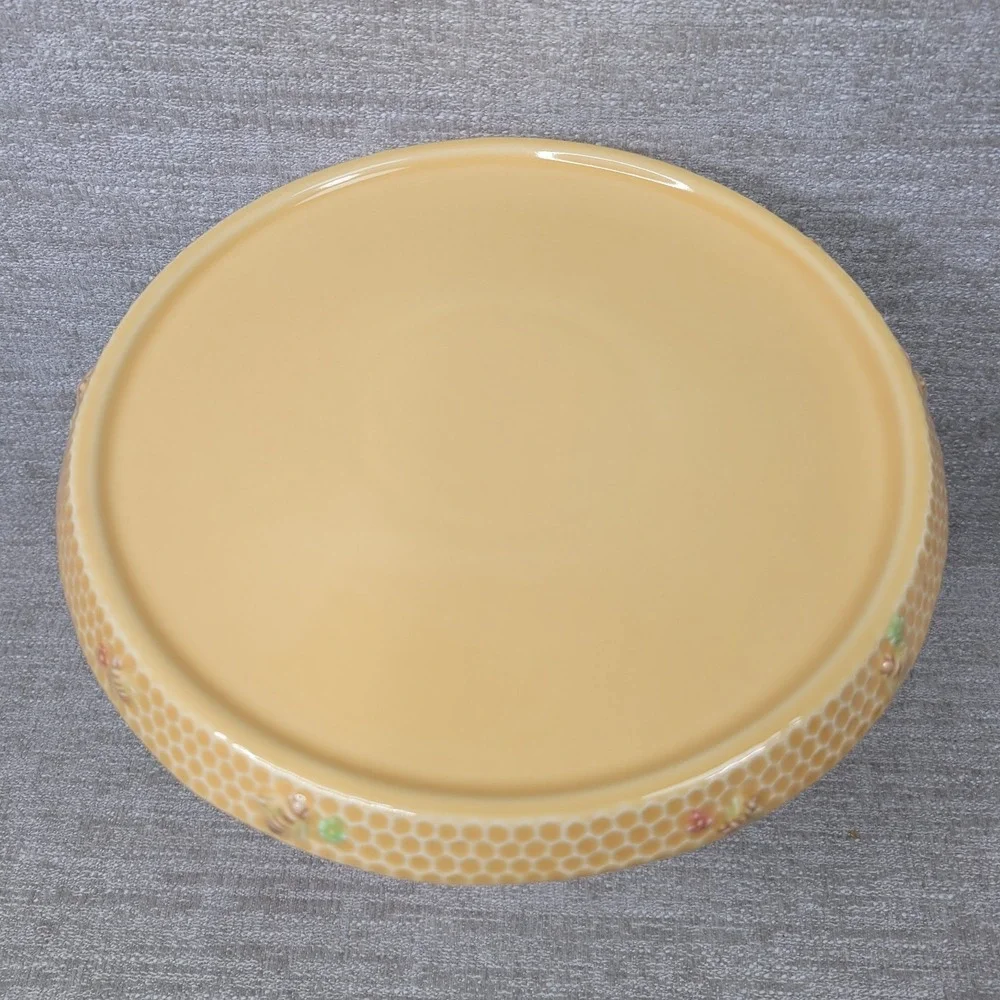 William Sonoma Honeycomb Bee 9
